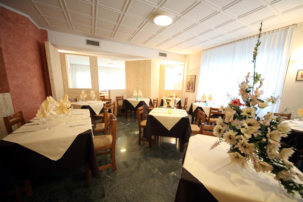 Hotel Italia อาปริกา ภายนอก รูปภาพ